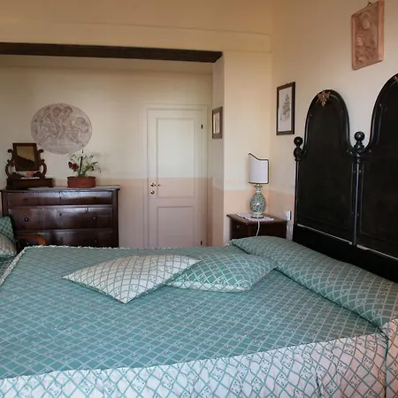 Alloggio per agriturismo Malvarina *