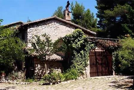 Alloggio per agriturismo Malvarina Capodacqua (Assisi)